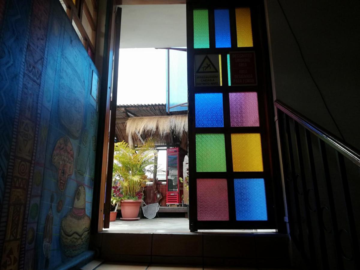 Bed and Breakfast Flying Donkey Otavalo Exterior foto